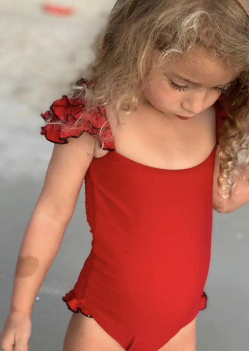 DEIRA BABY // Red